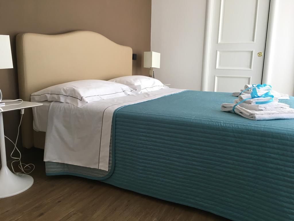 Il Casale Degli Ulivi - Agriturismo - Tenimenti Leone Lanuvio Extérieur photo