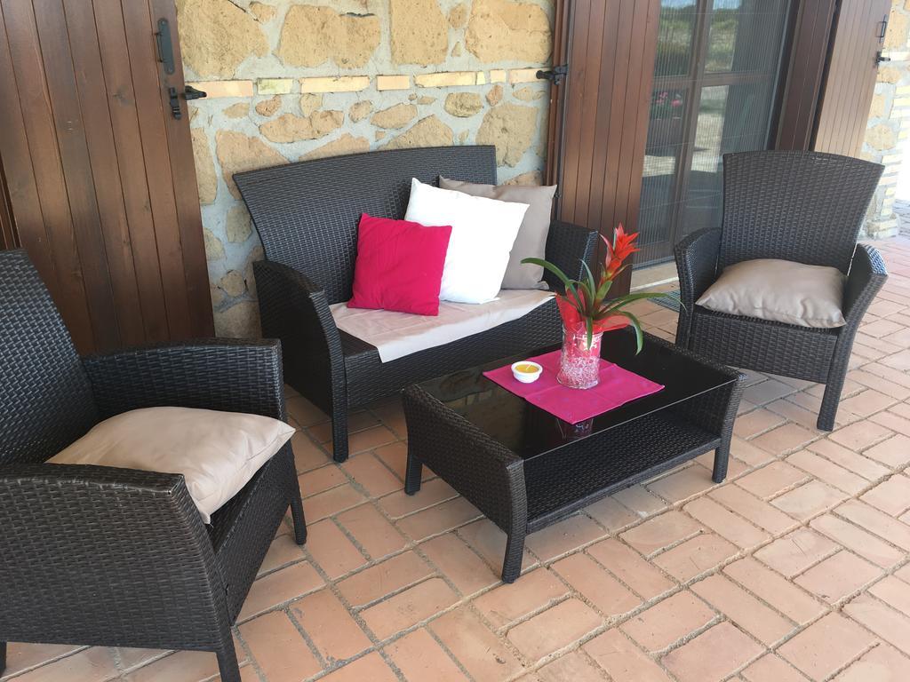Il Casale Degli Ulivi - Agriturismo - Tenimenti Leone Lanuvio Extérieur photo