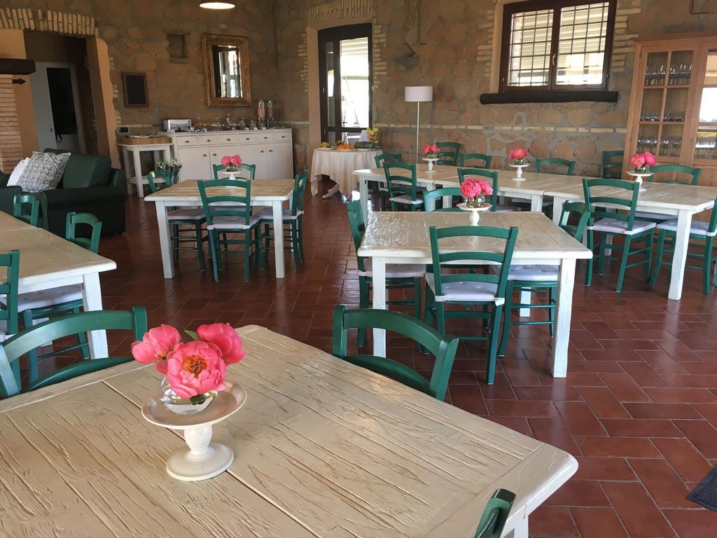 Il Casale Degli Ulivi - Agriturismo - Tenimenti Leone Lanuvio Extérieur photo