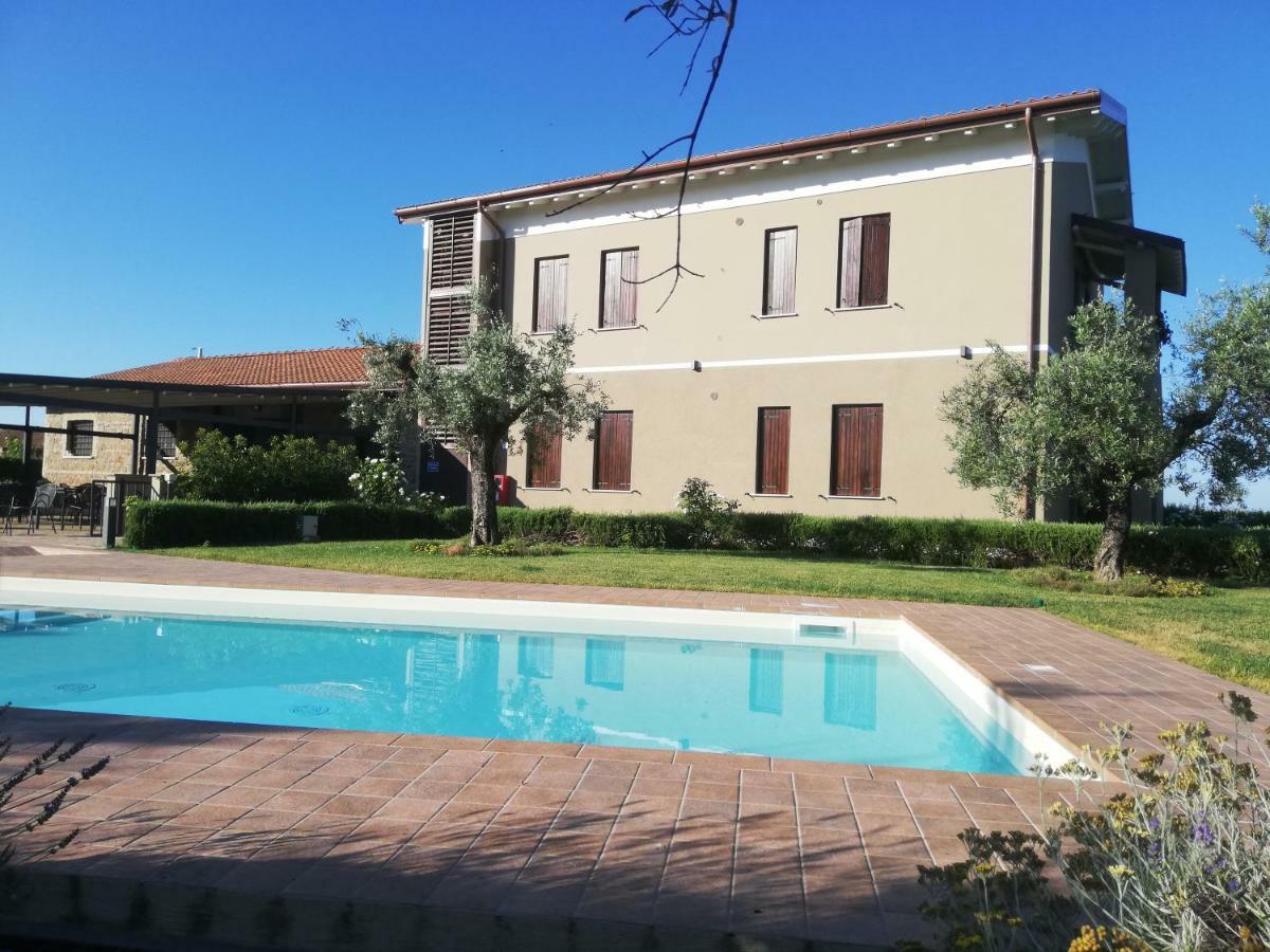 Il Casale Degli Ulivi - Agriturismo - Tenimenti Leone Lanuvio Extérieur photo